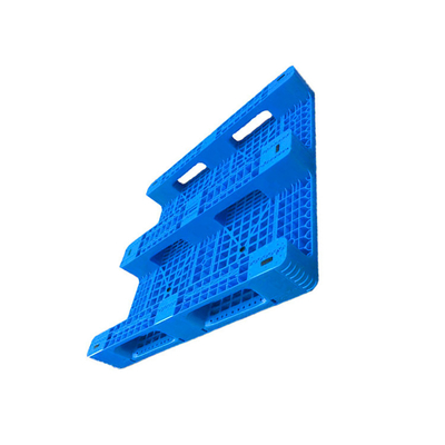 pallet di plastica riciclabile 43,3 x del carico statico 6000Kg HDPE blu 43,3 per la fabbrica medica