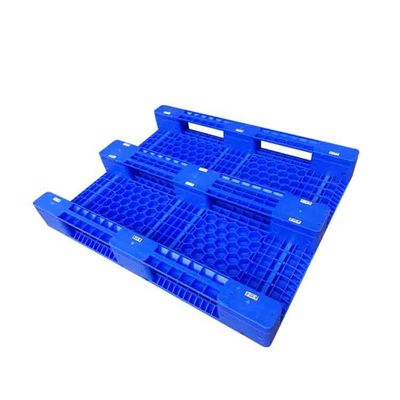 Pallet di plastica dell'HDPE piano ISO9001 100% riciclabile con la struttura di rinforzo