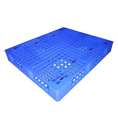 Pallet superiore solido di plastica dei pallet 1.2x1m Rackable dell'HDPE per il carico di elettricità statica del magazzino 0.8T