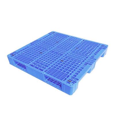 pallet di plastica accatastabile 2.5T dinamico 13.8Kg blu dell'HDPE 1100x1100