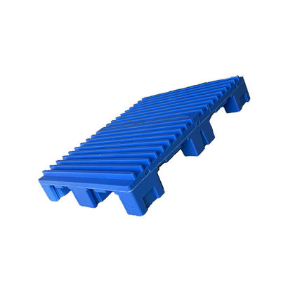 Di Rackable 1060x750 stampaggio ad iniezione la logistica di plastica dell'HDPE 4000Kg dei pallet